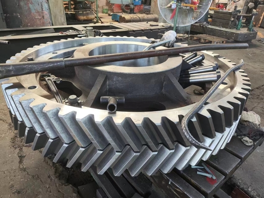 Fabbricazione di ingranaggi per anelli forgiati 20 - 2000 mm di diametro