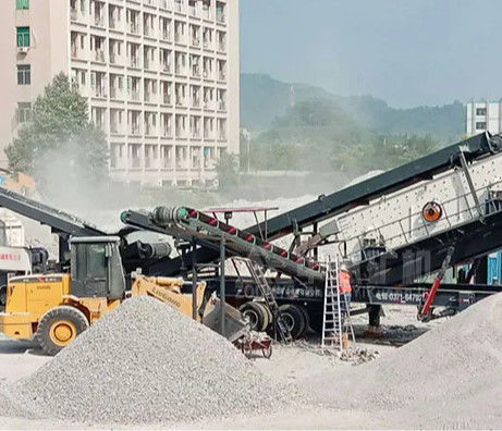 Attrezzature Specializzate per la Frantumazione e la Vagliatura di Materiali Edili in Metallo e Cemento