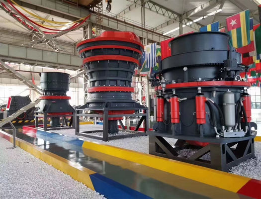 Macchina mobile del frantoio per pietre del cono 1200TPH della primavera concreta
