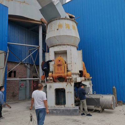 Mulino verticale del cemento del mulino della macinazione del minerale metallifero del t/h di alta efficienza 55-250