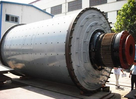 Tipo bagnato sabbia Rod Mill estraente stridente del quarzo del mulino della macinazione del minerale metallifero di 77.6m3 150T/H e mulino a palle